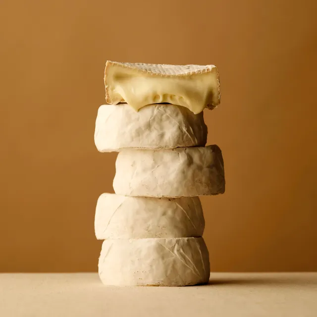 The Fine Cheese Co. Mini Wigmore fromage brebis 180g fondant