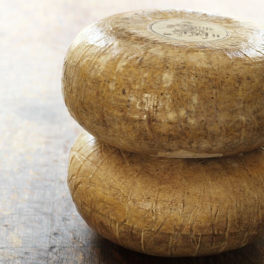 The Fine Cheese Co. Wyfe of Bath fromage vache 300g affiné 4 mois