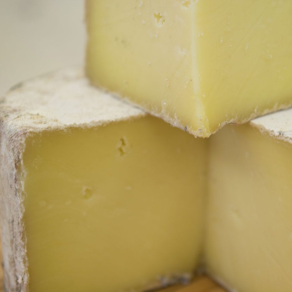 THE FINE CHEESE CO. Curworthy Baby fromage 500g lait vache
