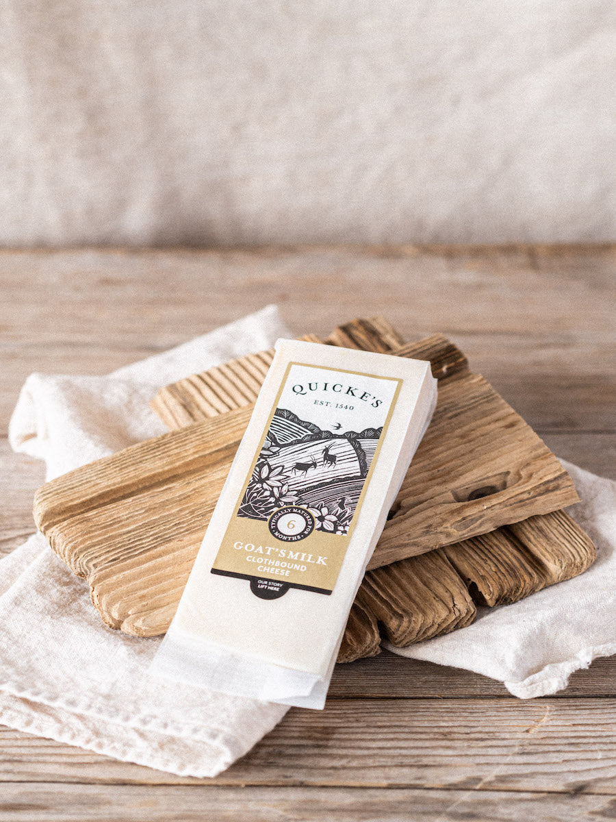 Quicke's Goat Clothbound fromage chèvre 200g affiné