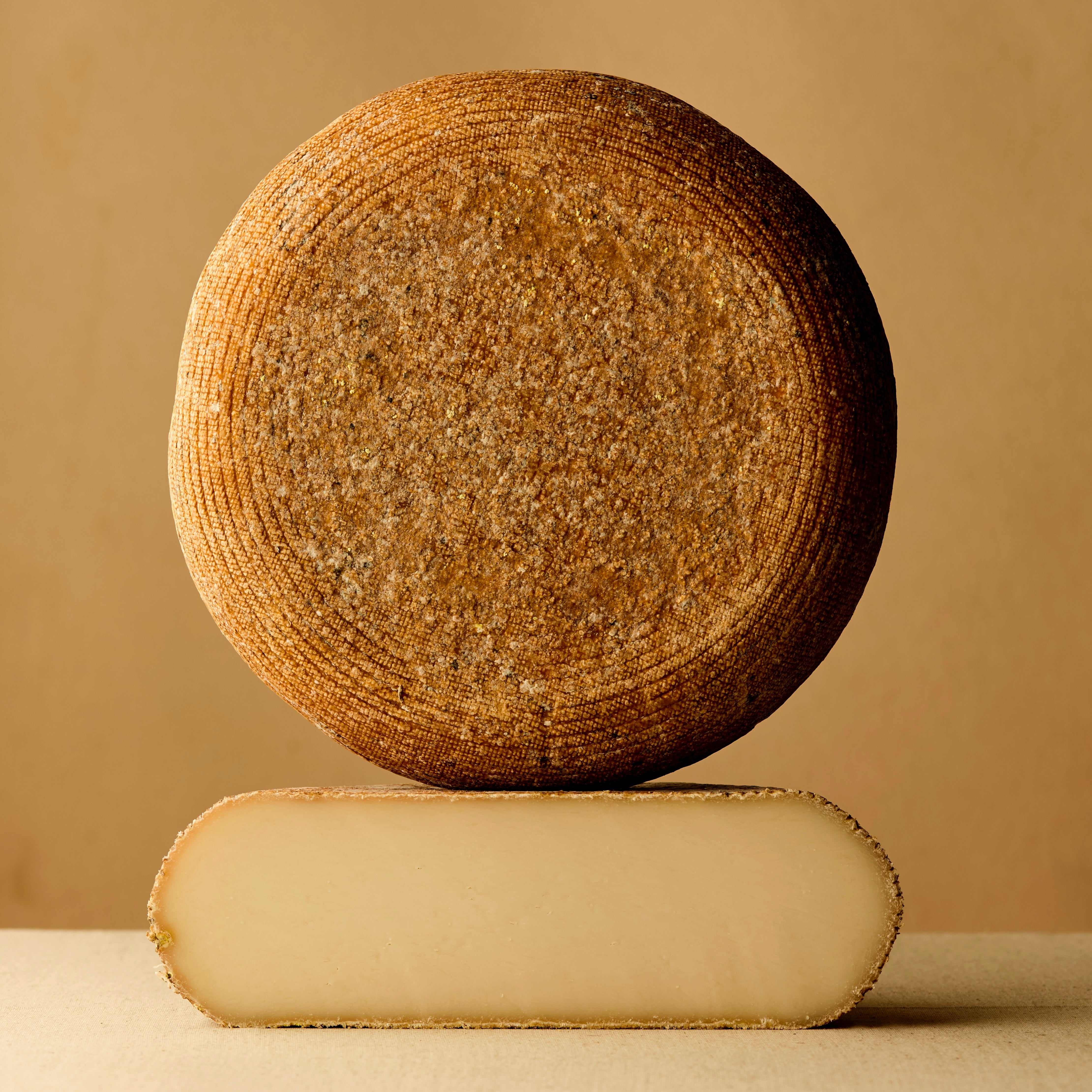 THE FINE CHEESE CO. Rachel fromage chèvre 250g croûte lavée