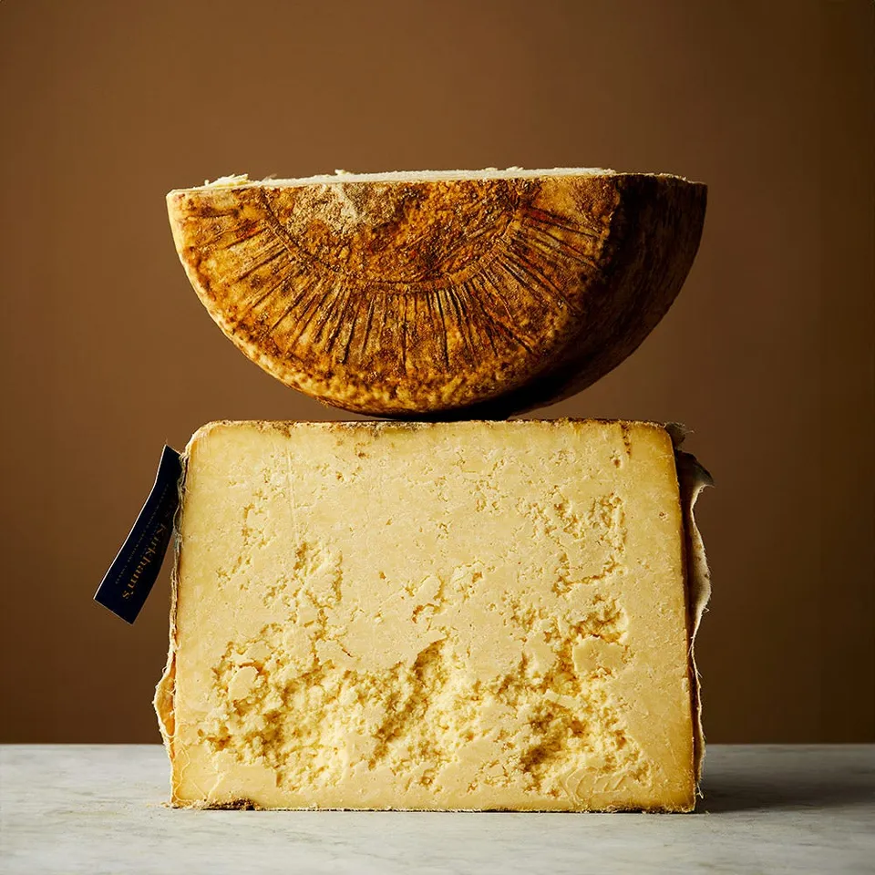 THE FINE CHEESE CO. Kirkham's Lancashire fromage vache 275g
