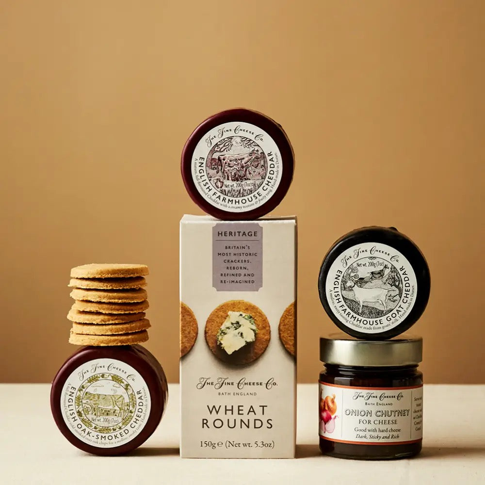 The Fine Cheese Co. Trio Cheddar coffret fromages 3x200g chutney crackers