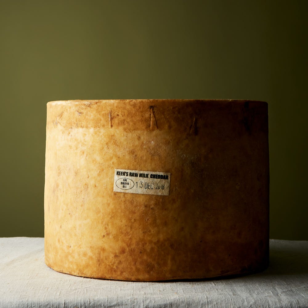 Keen's Extra Mature Cheddar mariage 7,5kg 18 mois