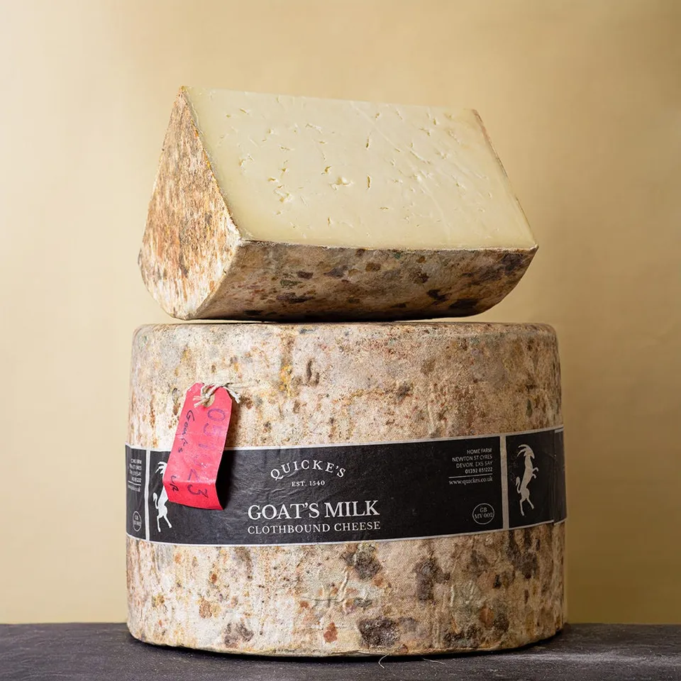 The Fine Cheese Co. Quicke's chèvre fromage affiné 250g