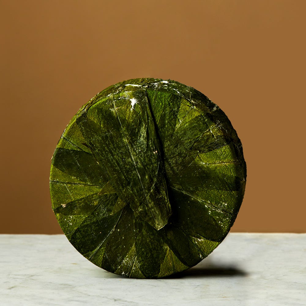 The Fine Cheese Co. Wild Garlic Yarg fromage anglais 210g ail des ours
