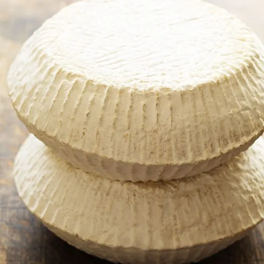 The Fine Cheese Co. Ticklemore fromage de chèvre friable