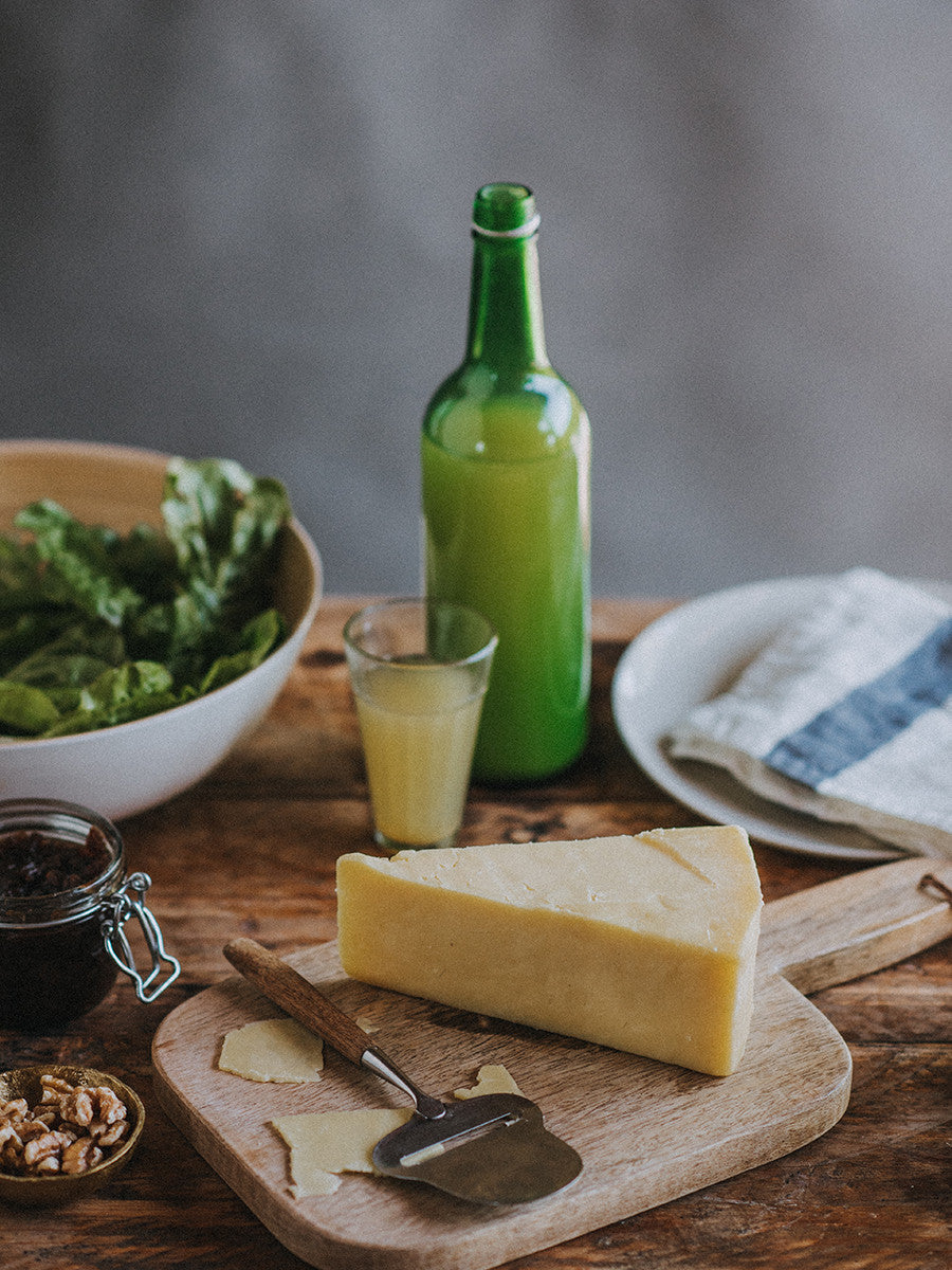 Quicke's Buttery Clothbound Cheddar fromage cheddar 200g doux