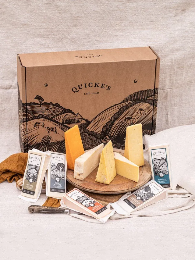 Quicke's Ultimate Cheese Box coffret 8 cheddars fermiers