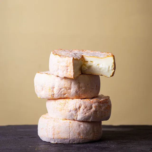 The Fine Cheese Co. Cossanella fromage vache 200g crémeux