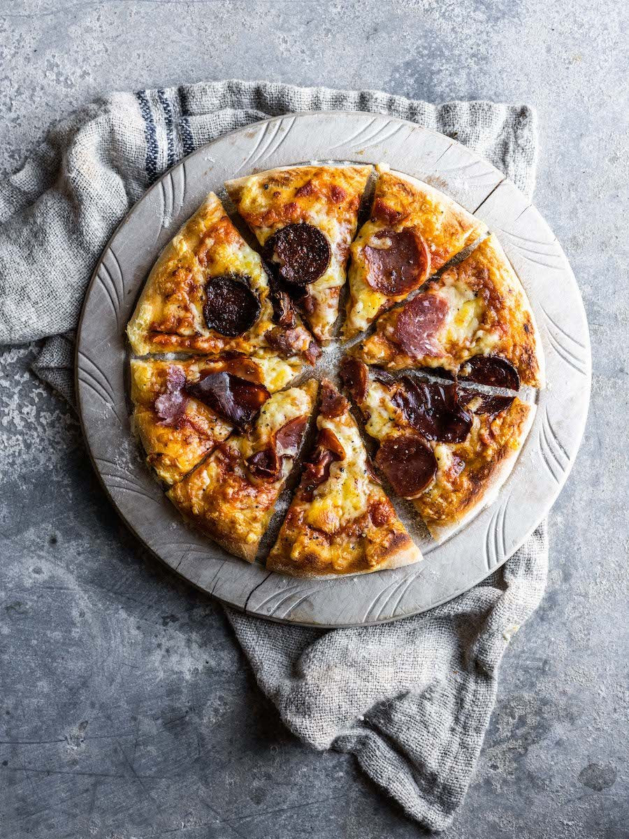 Quicke's Three Cheese Pizza Box coffret pizza 3 cheddars
