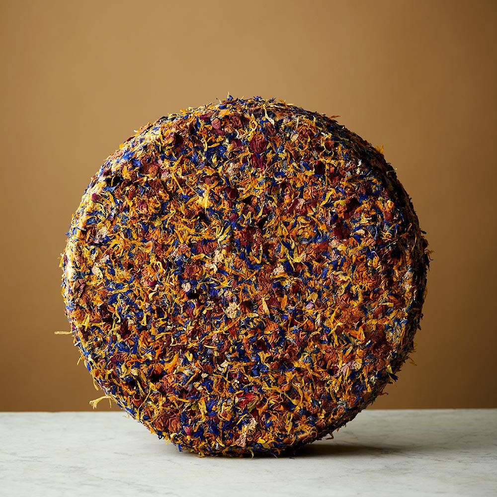The Fine Cheese Co. Alp Blossom Fromage 250g aux Fleurs